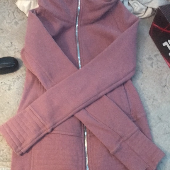 jacket - Picture 2 of 6